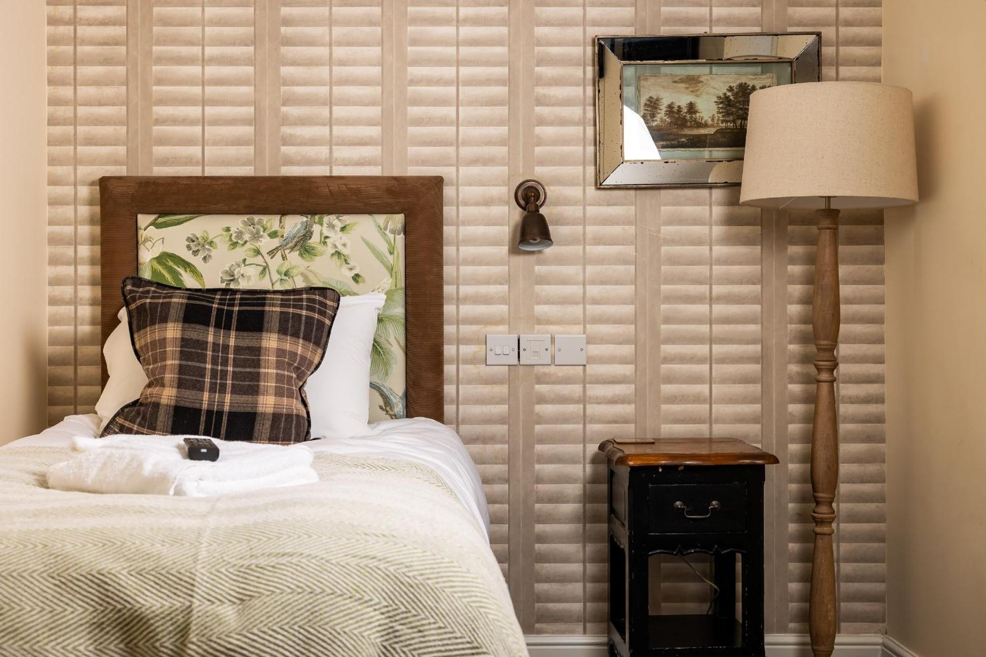 The Olde Coach House Inn Ashby Saint Ledgers Dış mekan fotoğraf